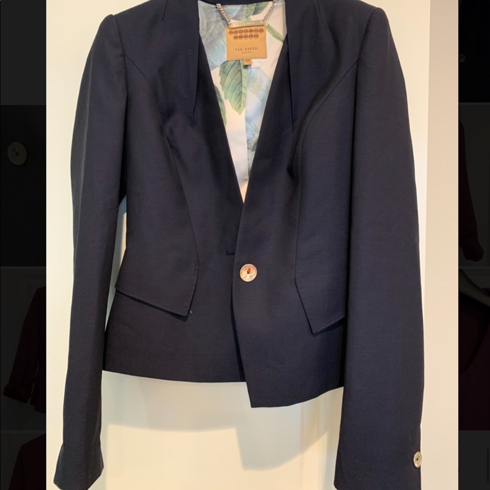 NWOT Ted Baker blazer with gorgeous detailing.